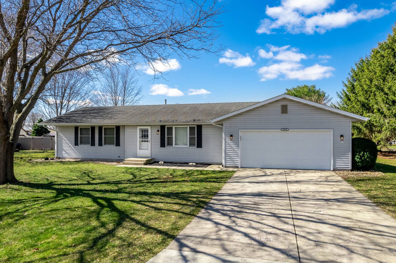 South Beloit, IL 61080,14906 Hodges LN