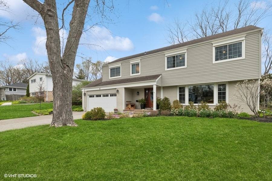 Lake Bluff, IL 60044,112 Park LN