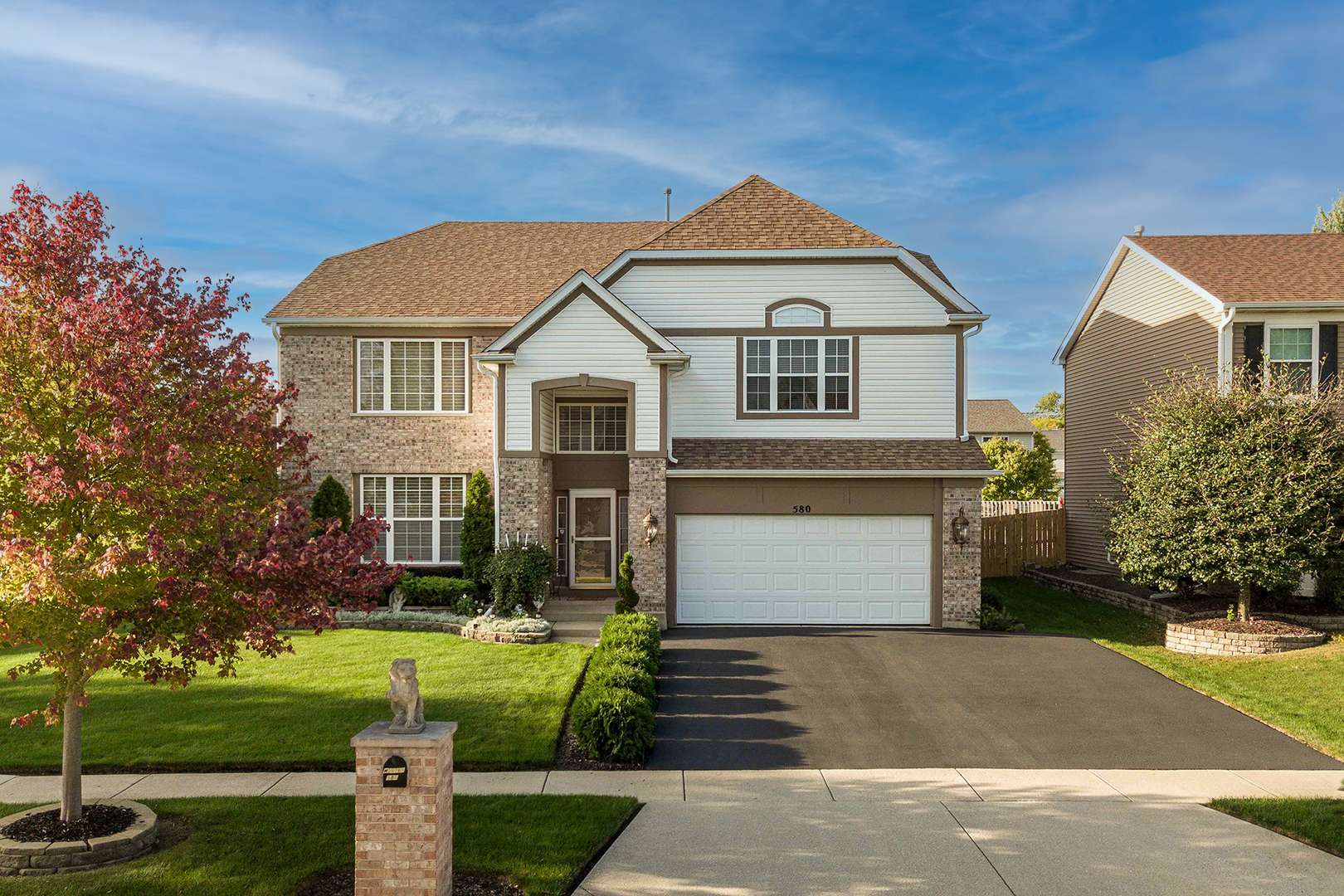 South Elgin, IL 60177,580 N Thorndale LN