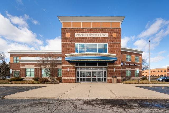 Naperville, IL 60540,1247 Rickert DR #D