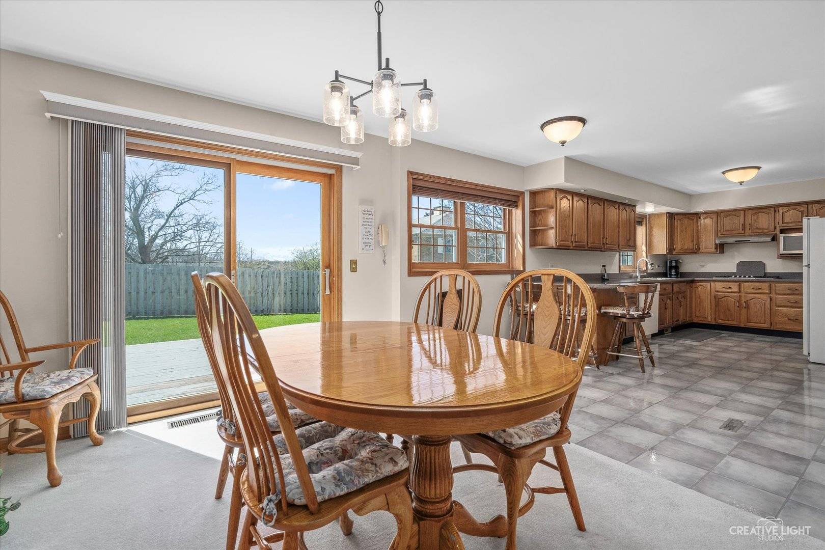 Montgomery, IL 60538,7 W Aldon CT