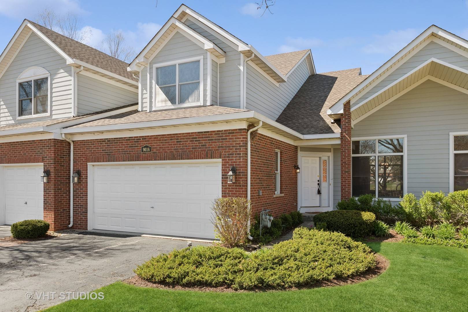 Lakewood, IL 60014,9016 Falcon Greens DR