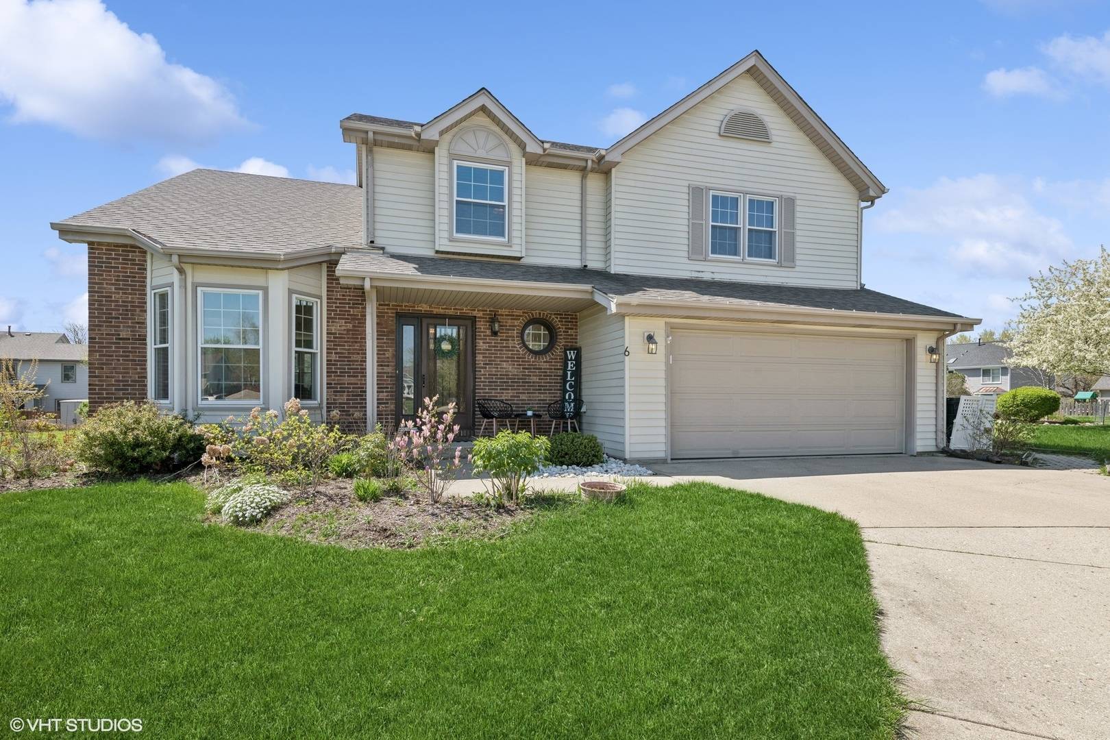 Lake Zurich, IL 60047,6 Fern CT