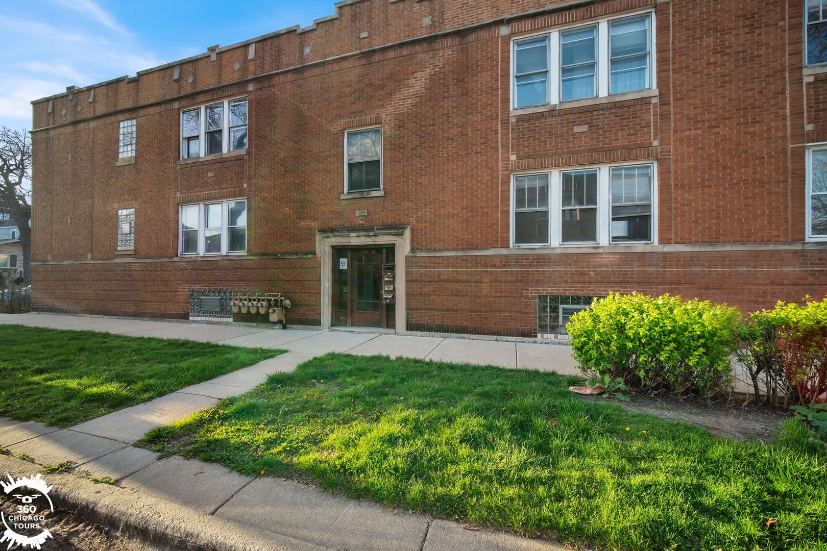 Chicago, IL 60618,3701 N Troy ST