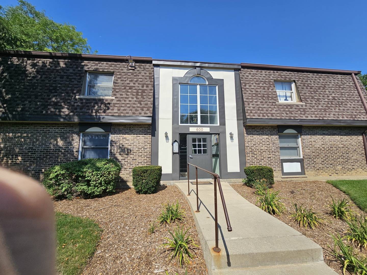 Buffalo Grove, IL 60089,600 Trace DR #5208