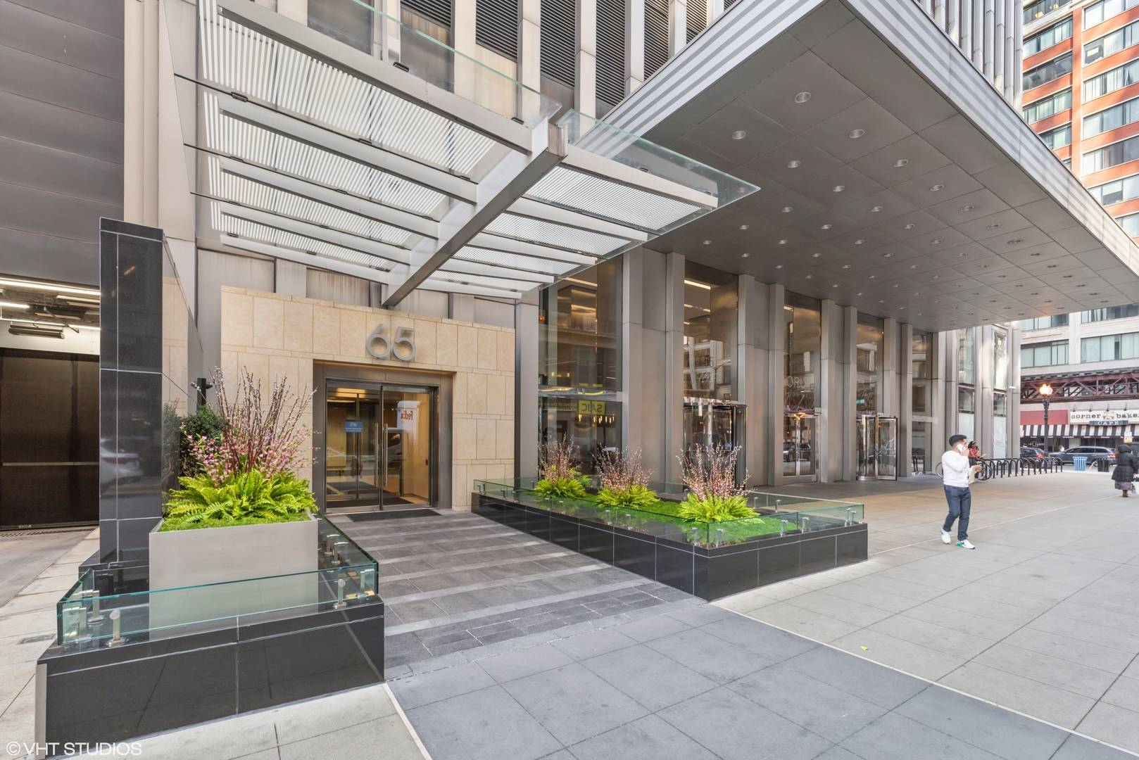 Chicago, IL 60603,65 E Monroe ST #4812