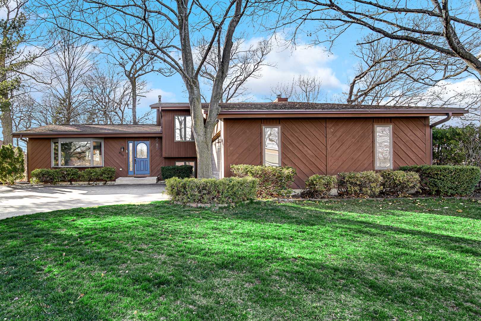 Lindenhurst, IL 60046,426 Teal RD