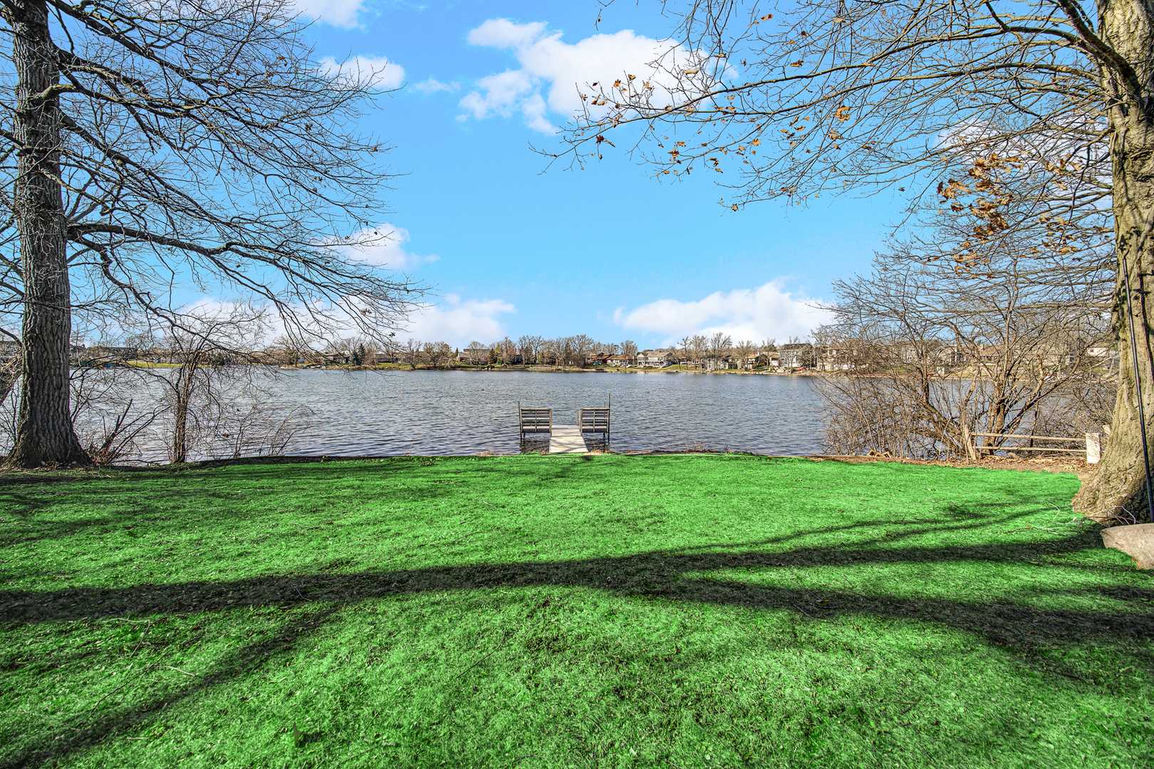 Lindenhurst, IL 60046,426 Teal RD