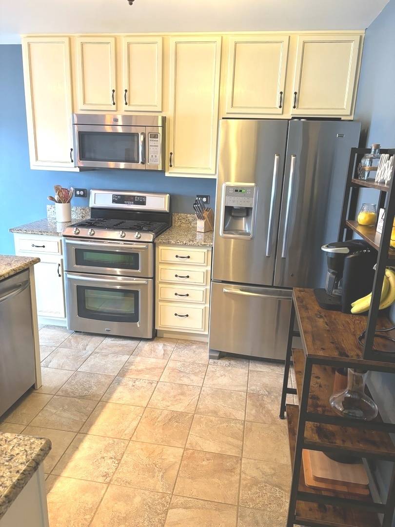 Lake Villa, IL 60046,614 Benton RD