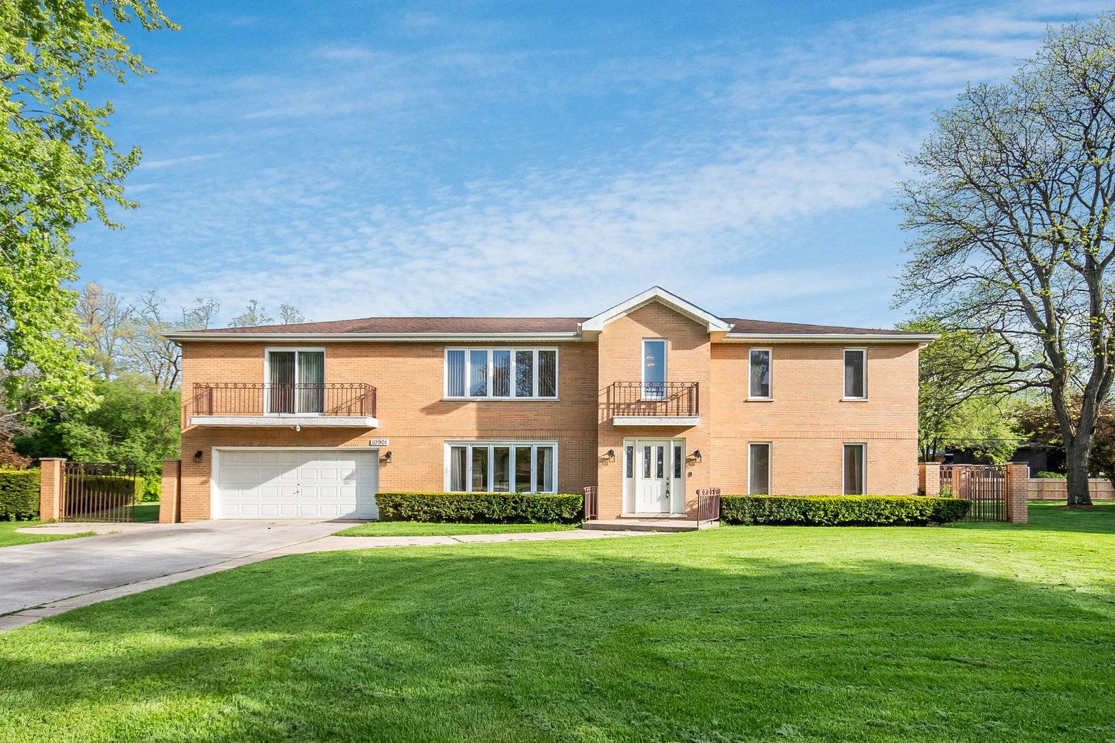 La Grange Highlands, IL 60525,10901 Jann CT