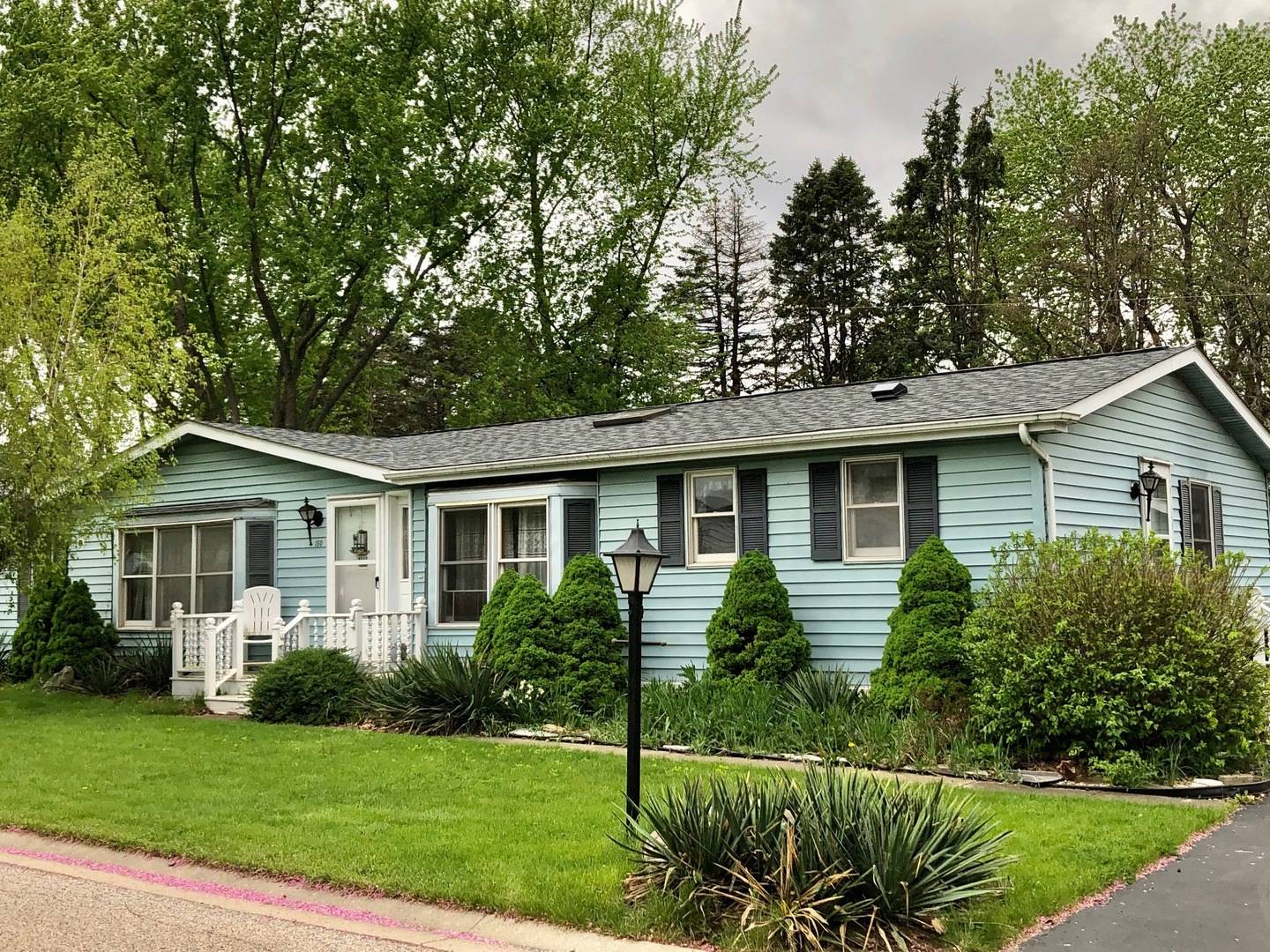 Marengo, IL 60152,150 Seneca TRL