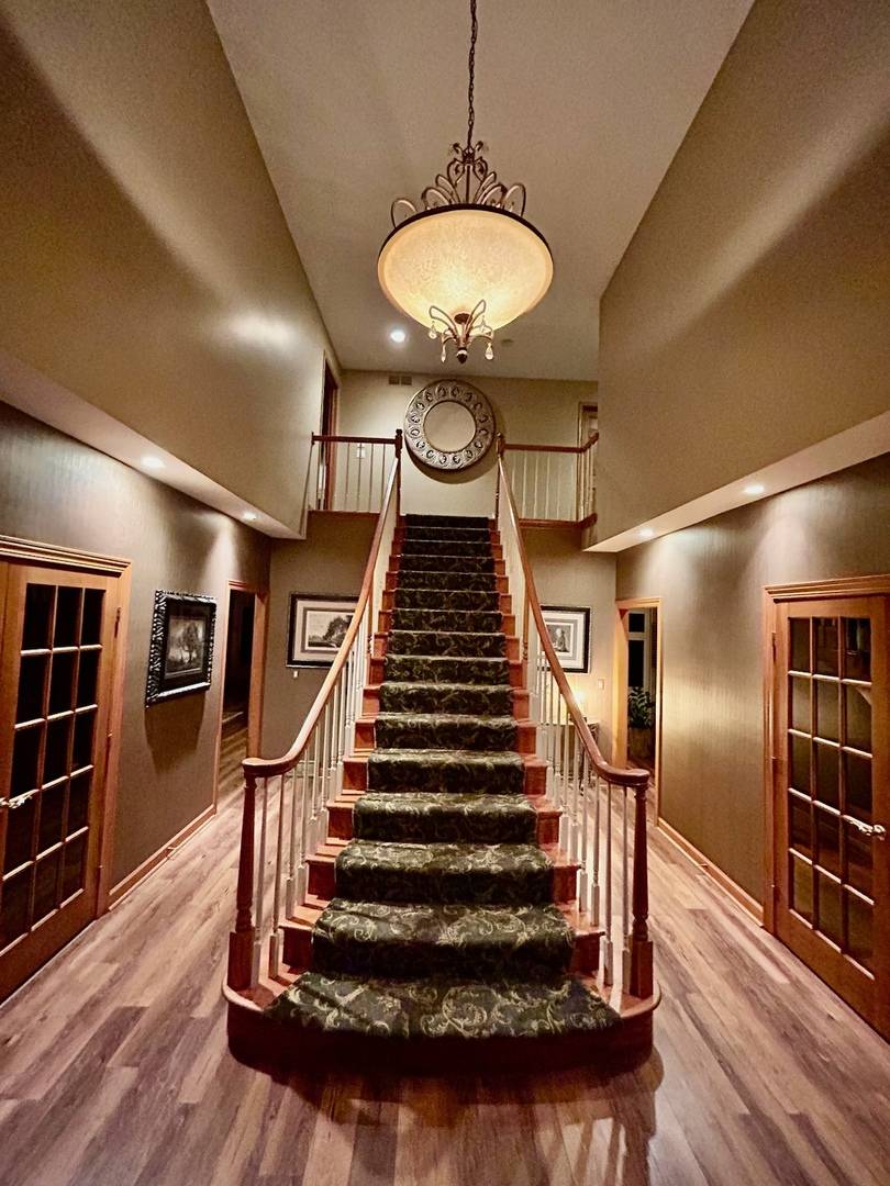 Sycamore, IL 60178,1731 Forestview DR