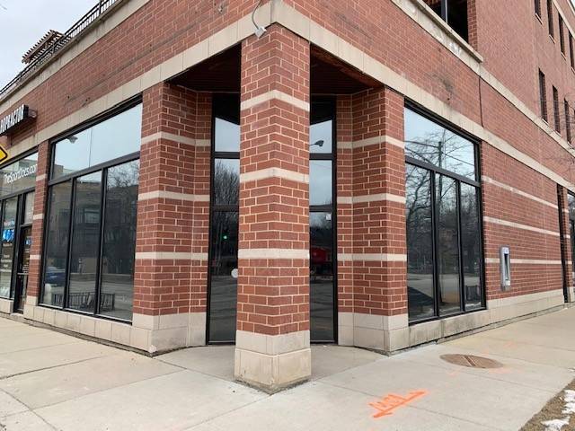 Chicago, IL 60614,1700 W DIVERSEY AVE #1A