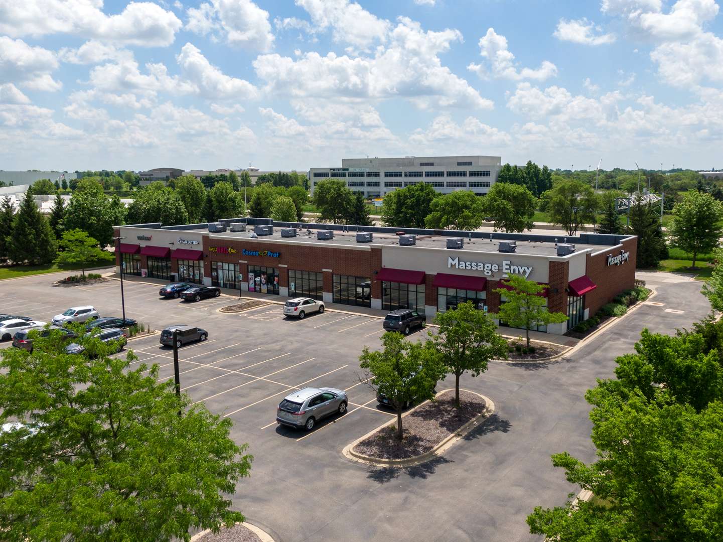North Aurora, IL 60542,1852 Towne Centre DR