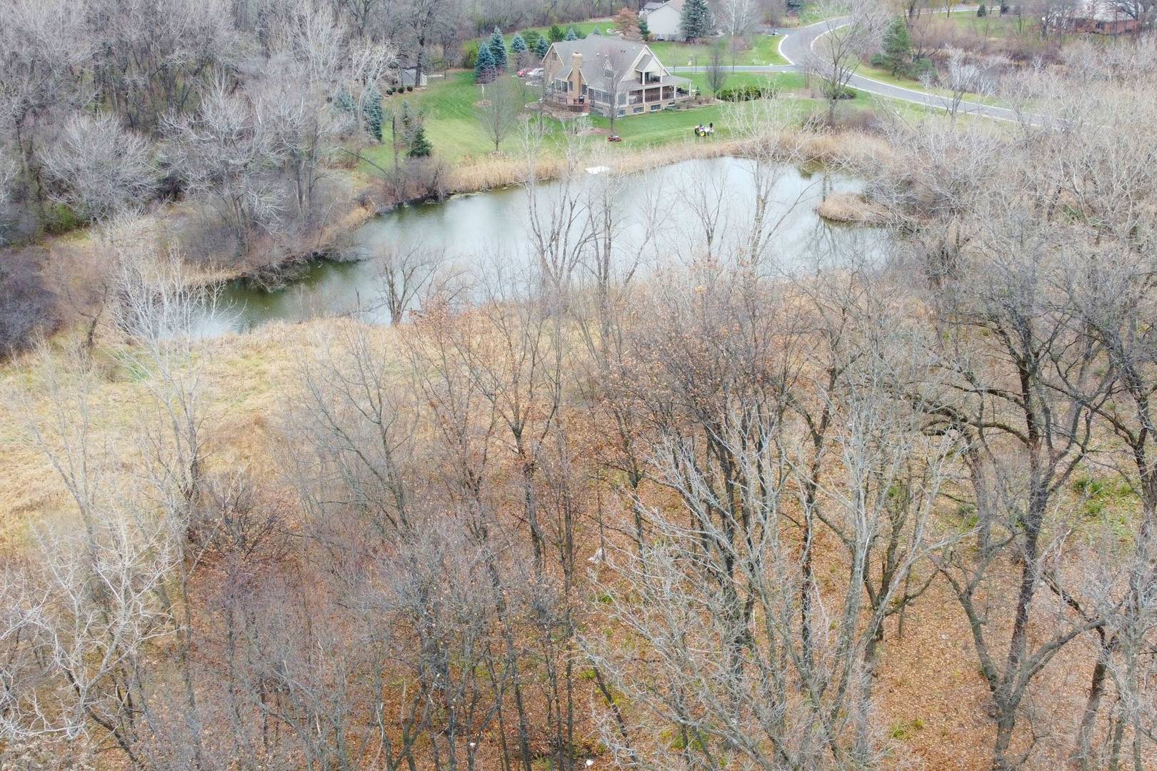 Gurnee, IL 60031,17444 Pin Oak LN