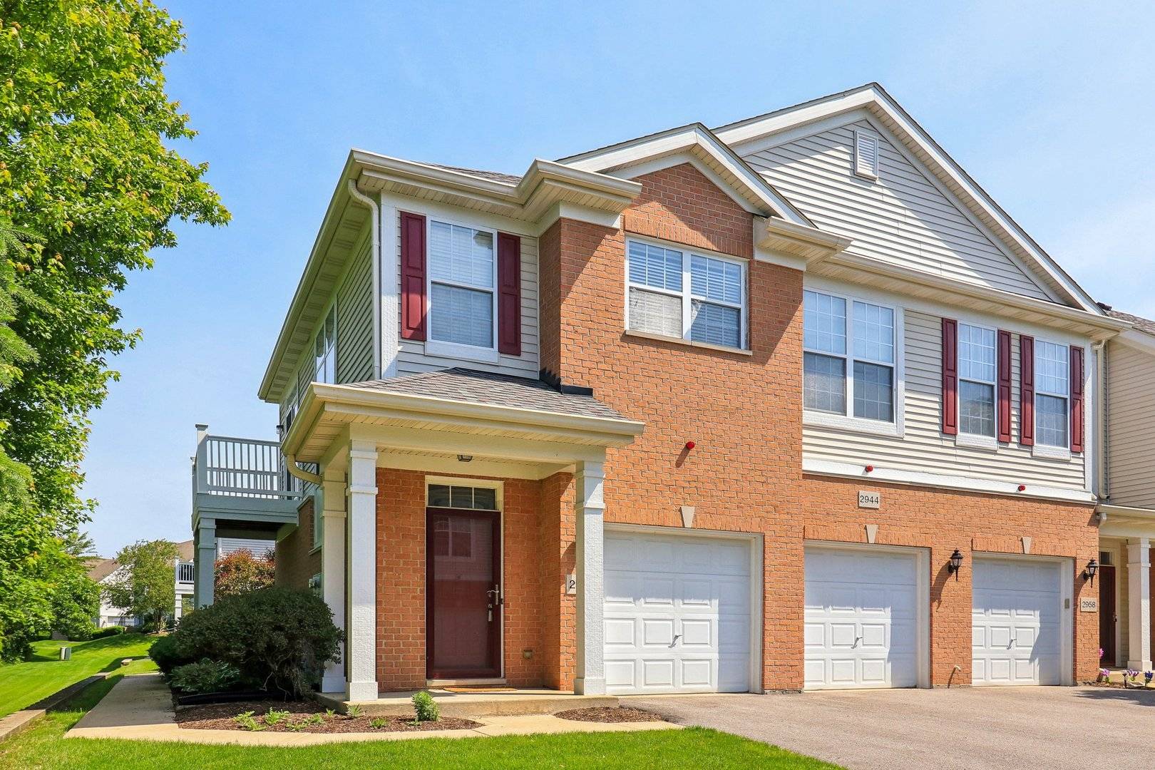 Wadsworth, IL 60083,2956 Concord LN