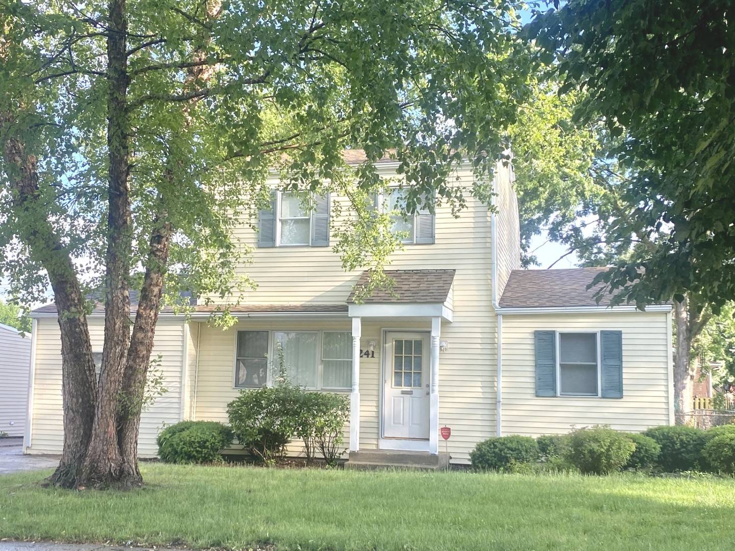 Northlake, IL 60164,241 Village DR