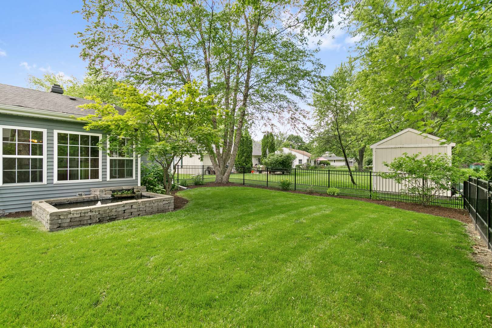 Montgomery, IL 60538,314 Boulder Hill PASS