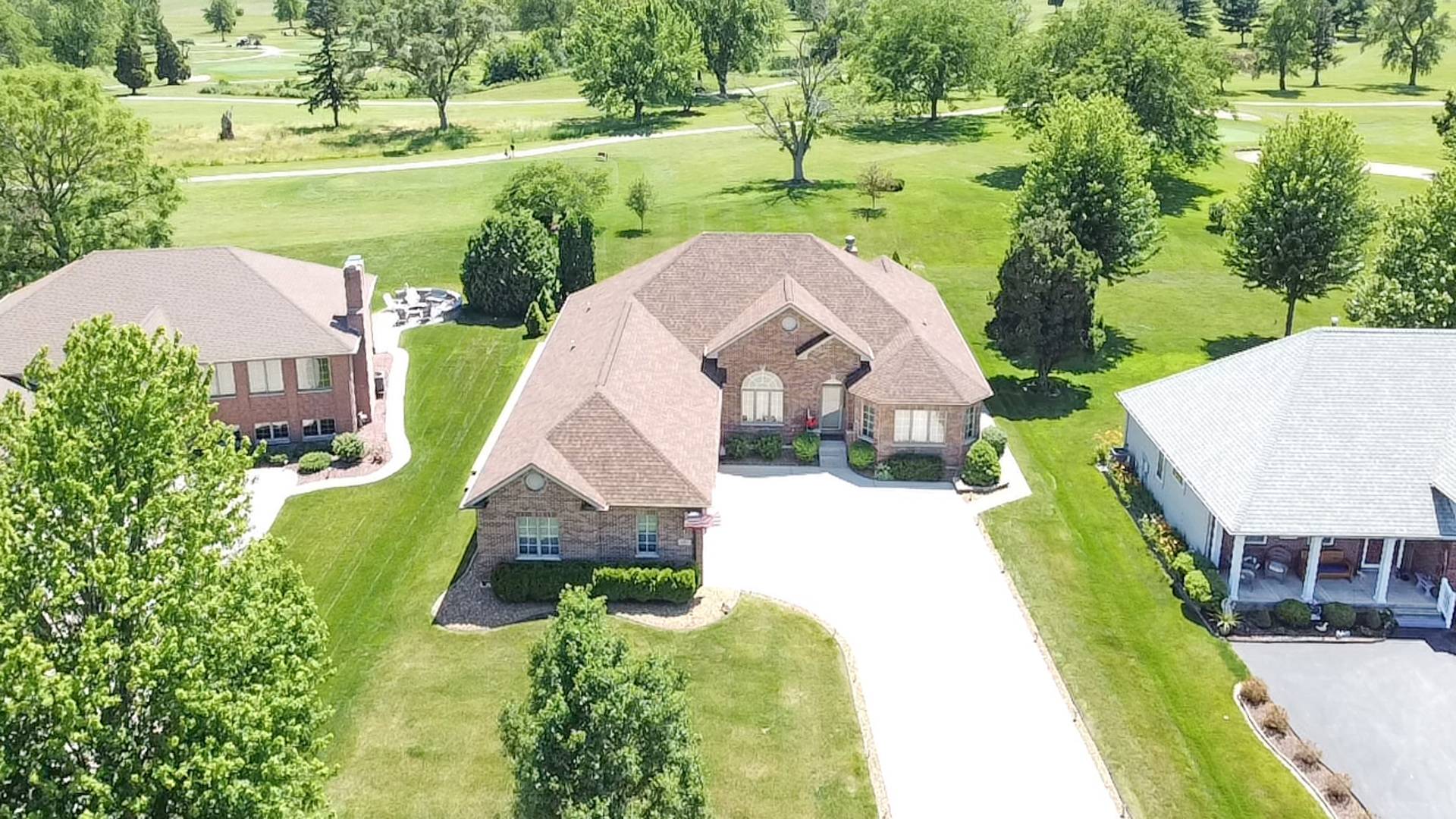 Beecher, IL 60401,252 Fairway DR