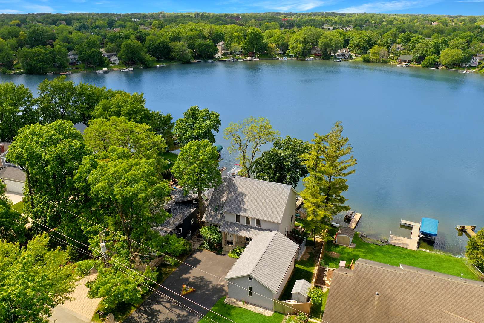 Lake Zurich, IL 60047,24076 N Lakeside DR