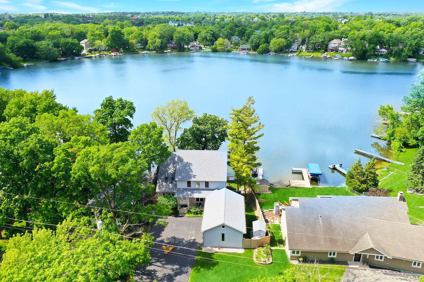 Lake Zurich, IL 60047,24076 N Lakeside DR