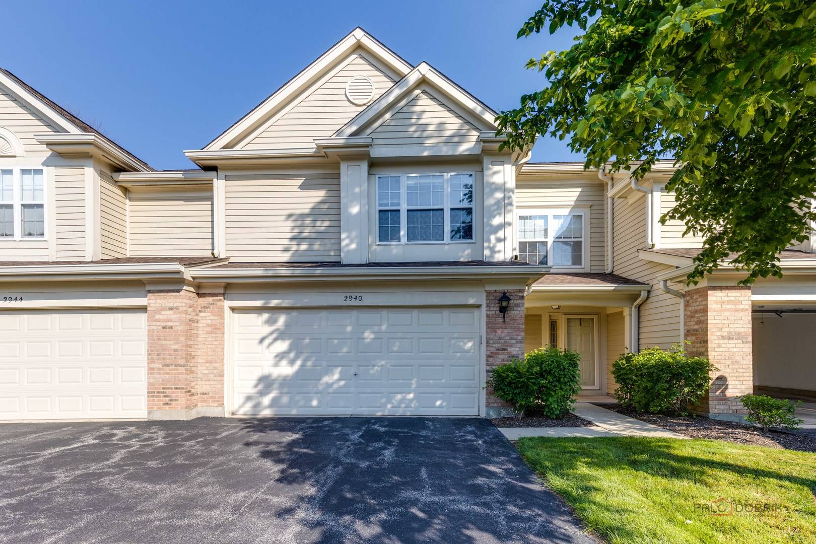 Schaumburg, IL 60193,2940 OAK CT #2940