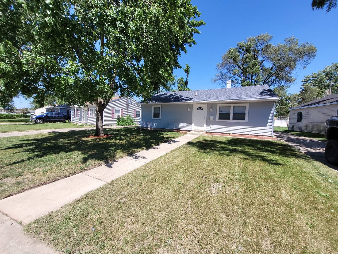 Kankakee, IL 60901,736 N Webster CIR W