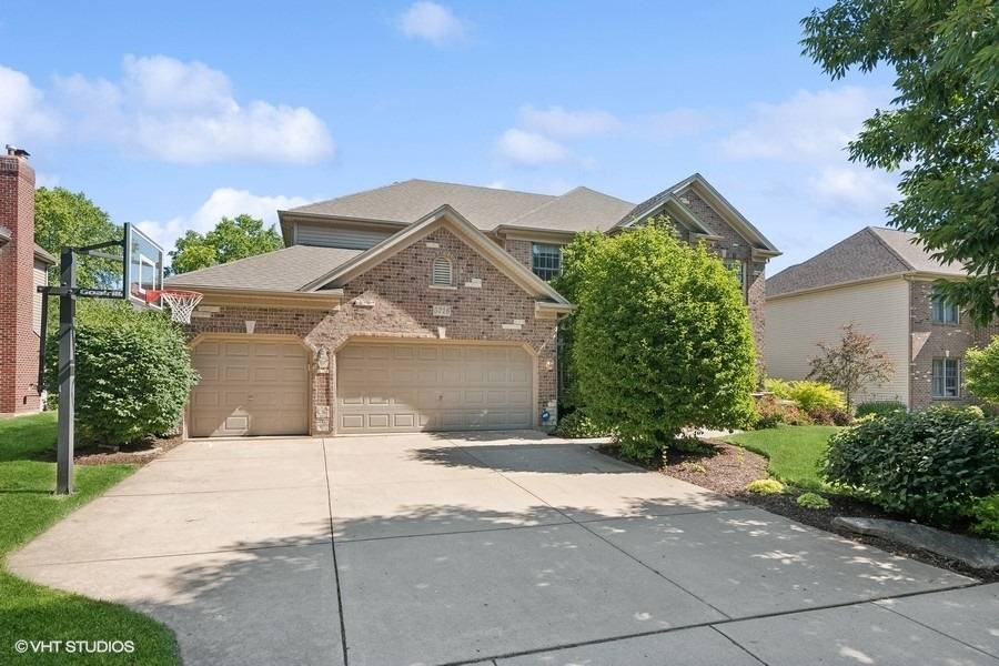 Naperville, IL 60564,5716 Rosinweed LN