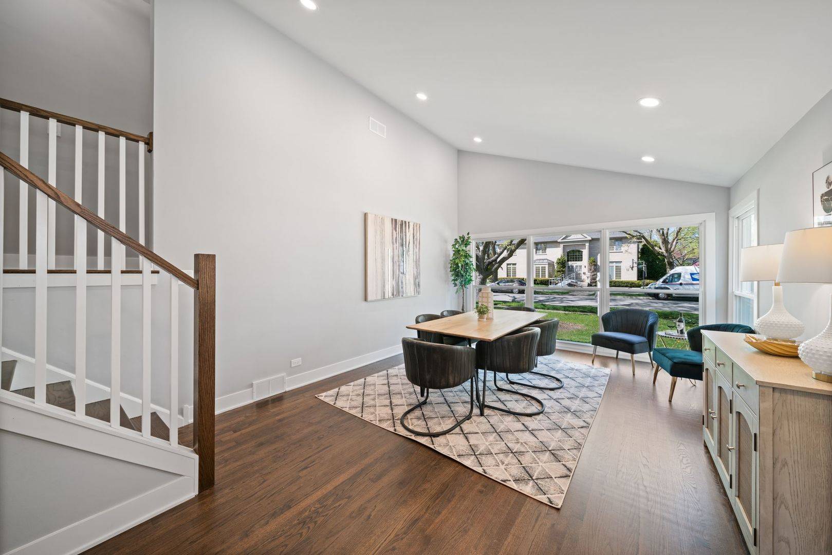 Morton Grove, IL 60053,7429 Foster ST