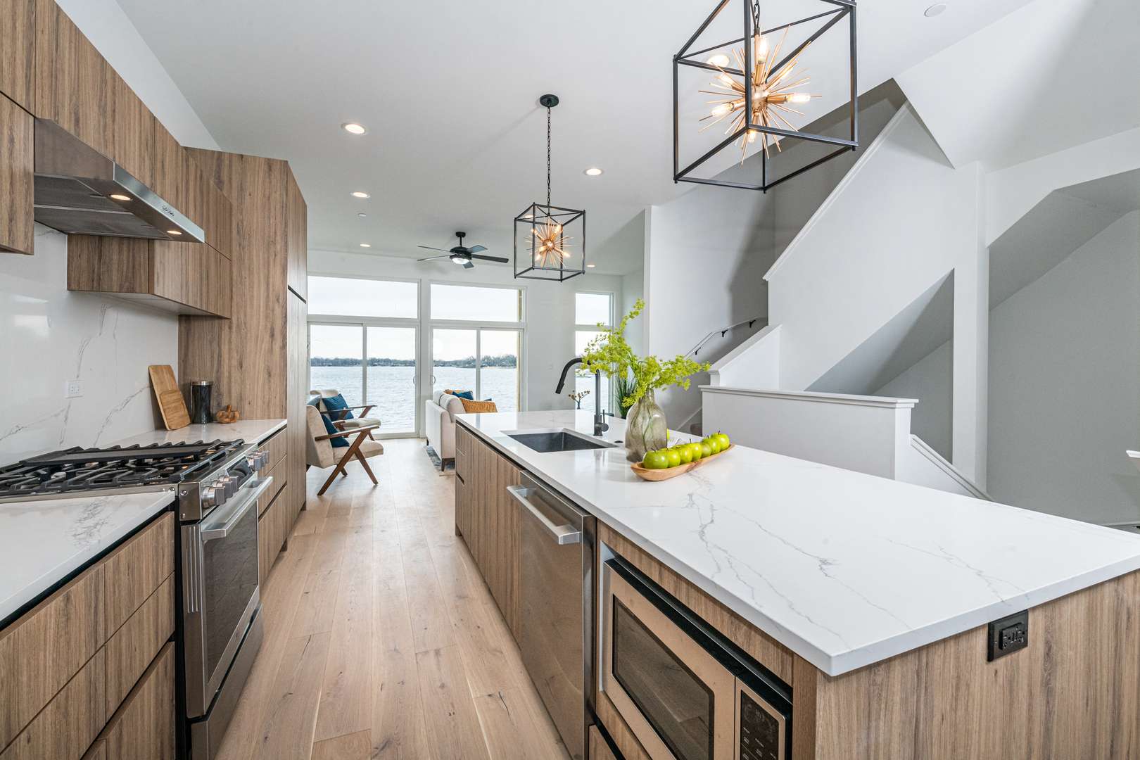 Lake Zurich, IL 60047,30 Natalie LN #11