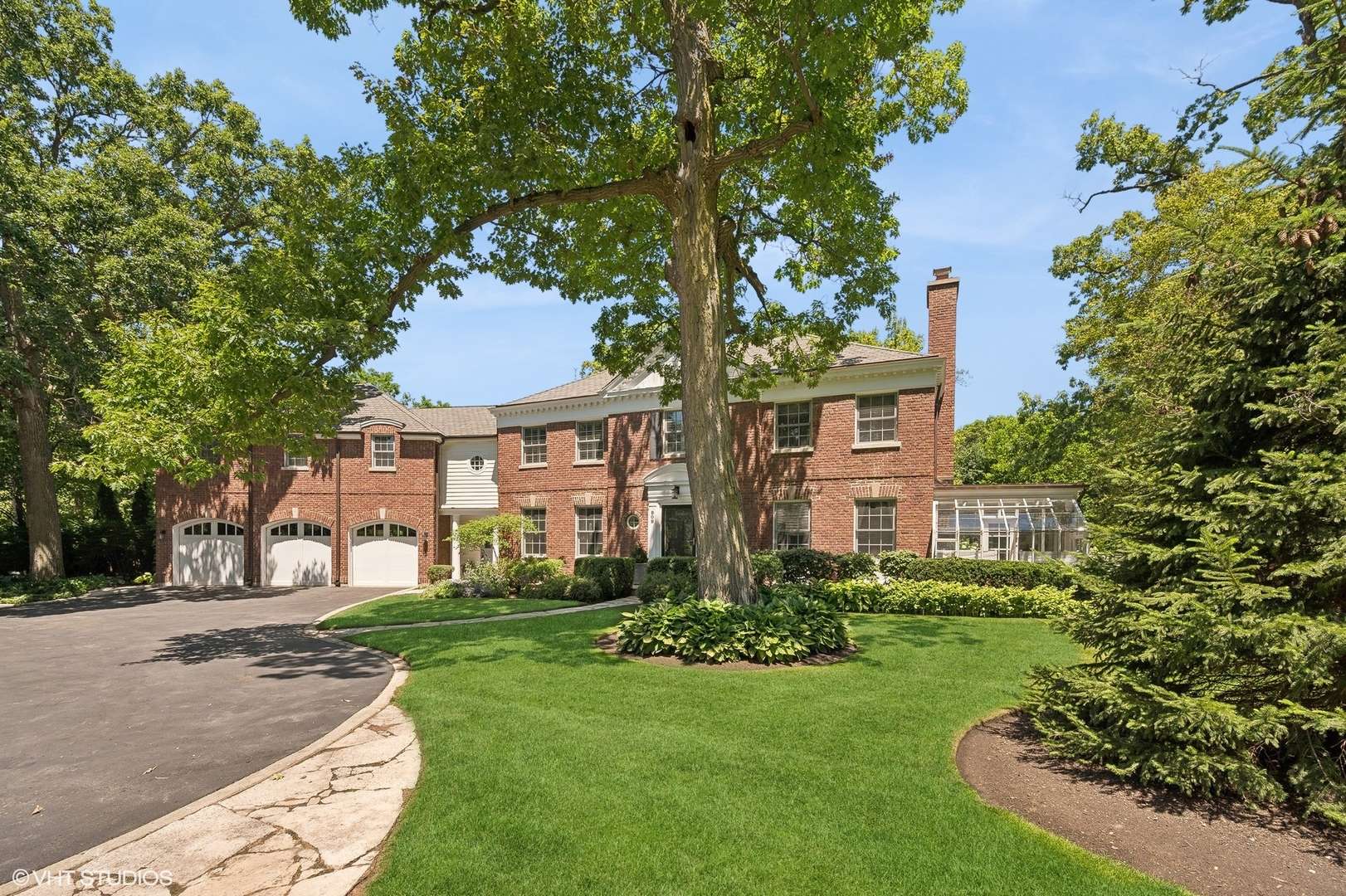 Winnetka, IL 60093,909 Old Green Bay RD