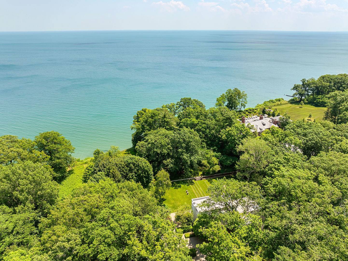 Lake Bluff, IL 60044,575 Lakeland DR