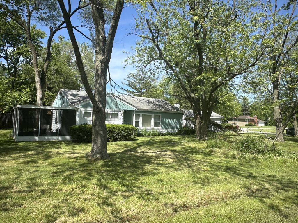 Hazel Crest, IL 60429,17306 Holmes AVE