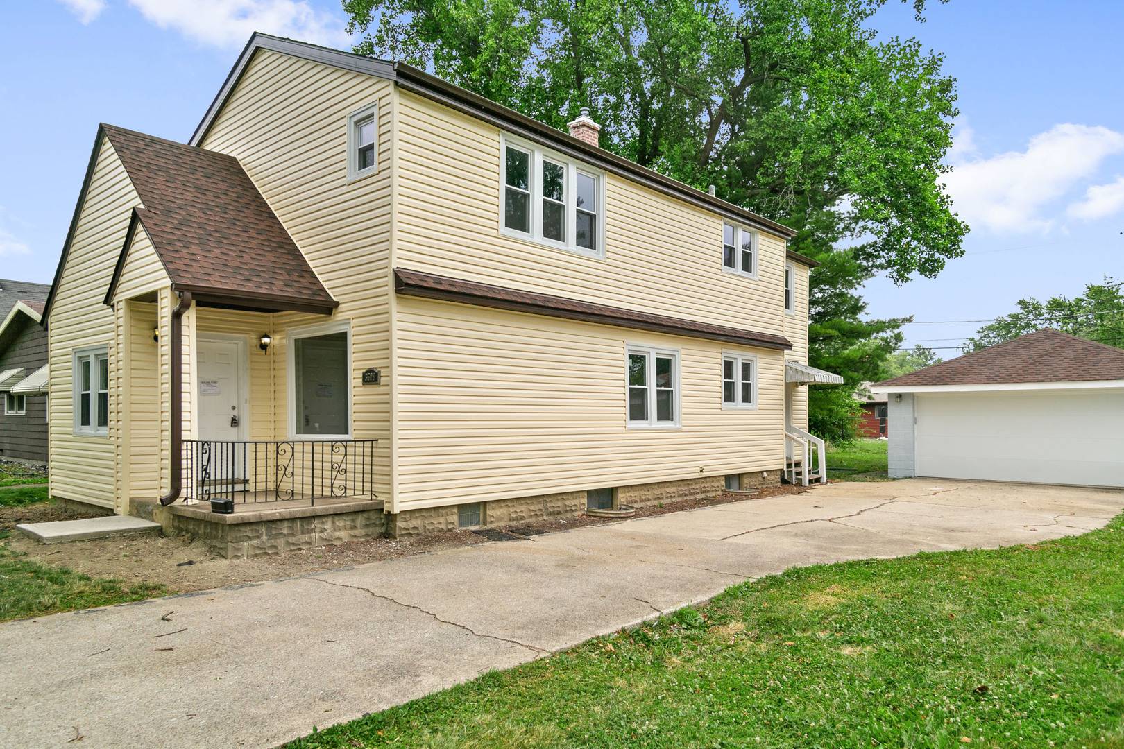 Steger, IL 60475,3609 Green ST