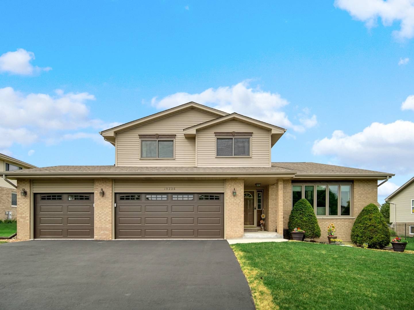 Mokena, IL 60448,19226 Puritan DR