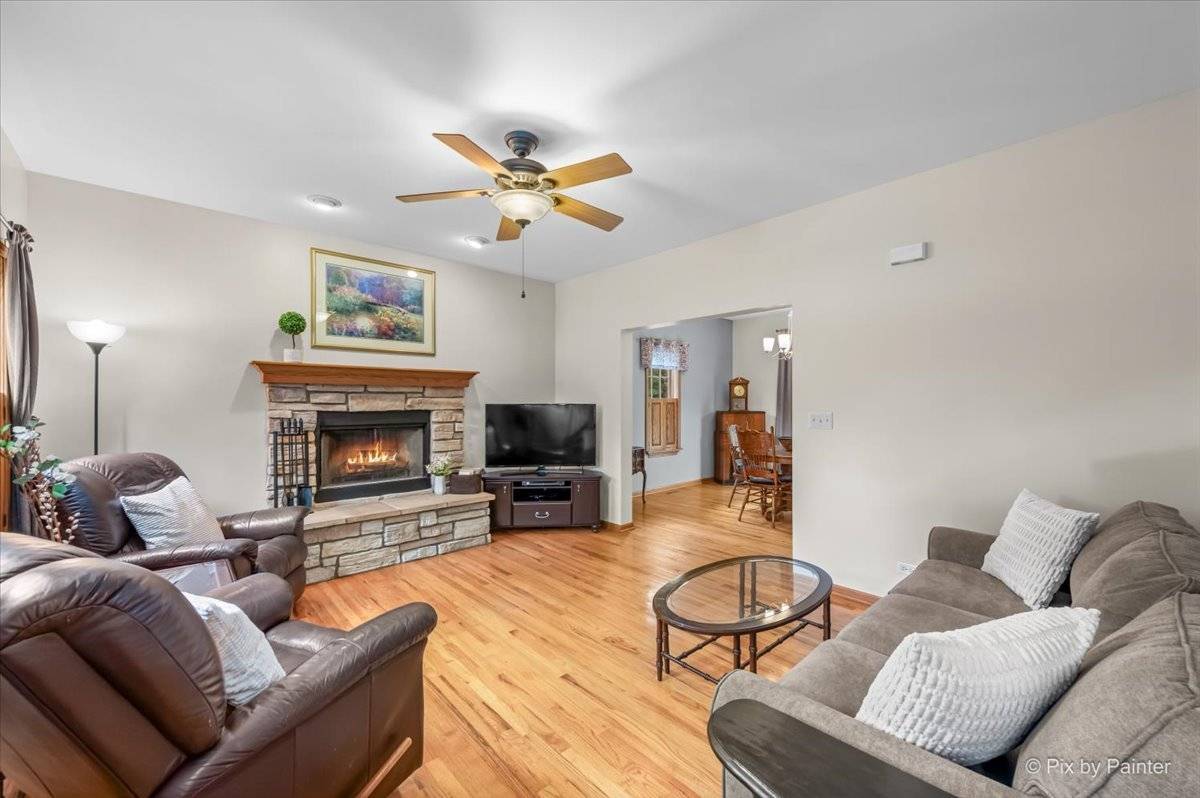 Lake Villa, IL 60046,21564 W SARAH DR