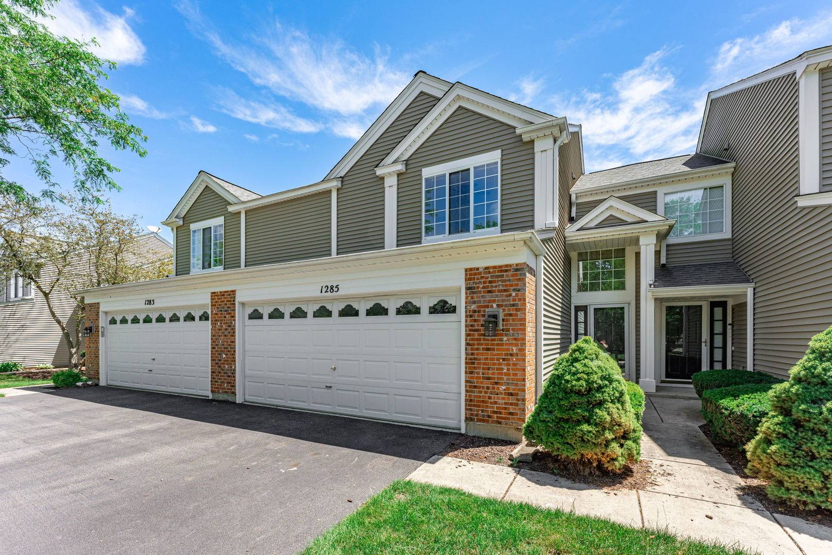 Bartlett, IL 60103,1285 Summersweet LN