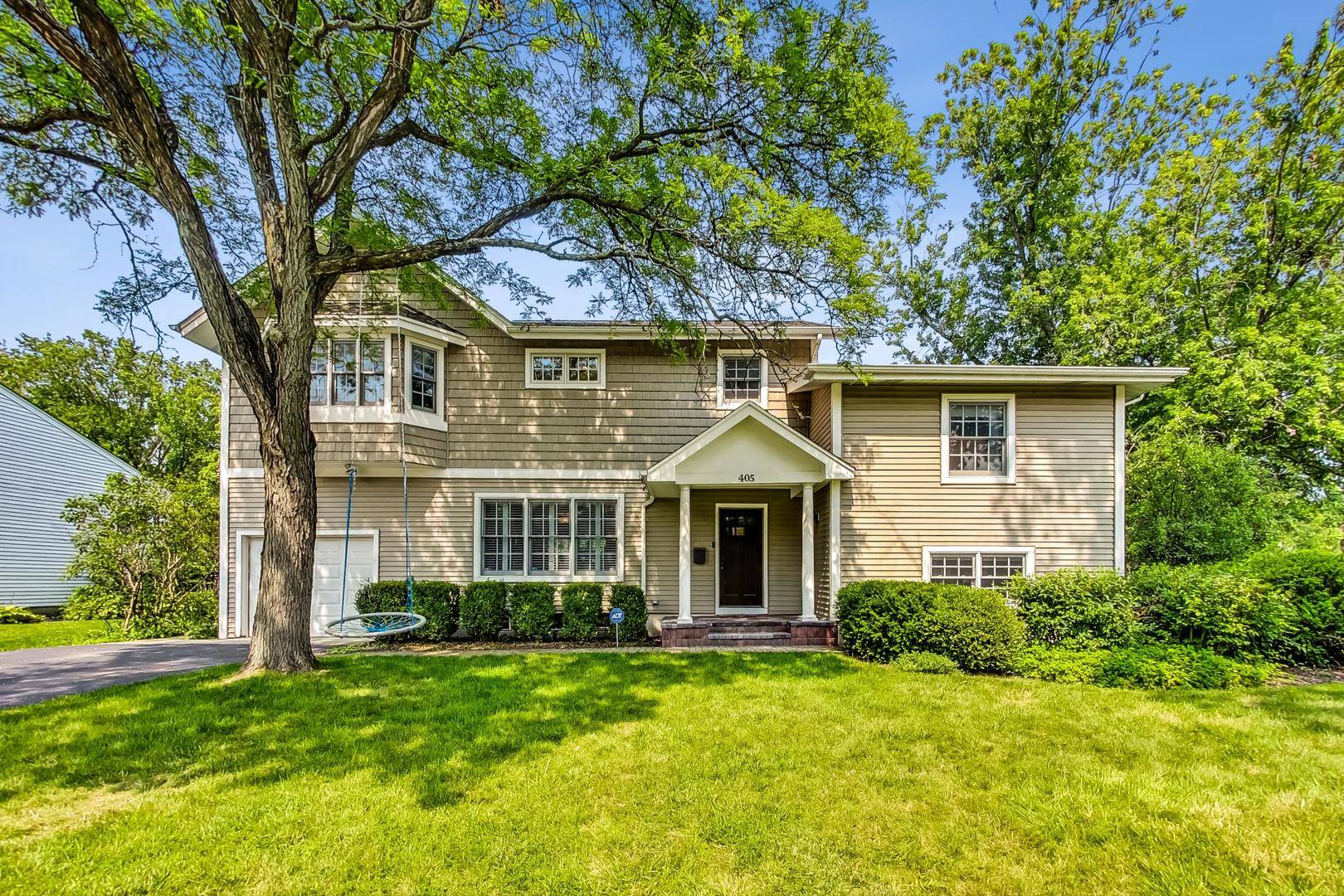 Deerfield, IL 60015,405 Willow AVE