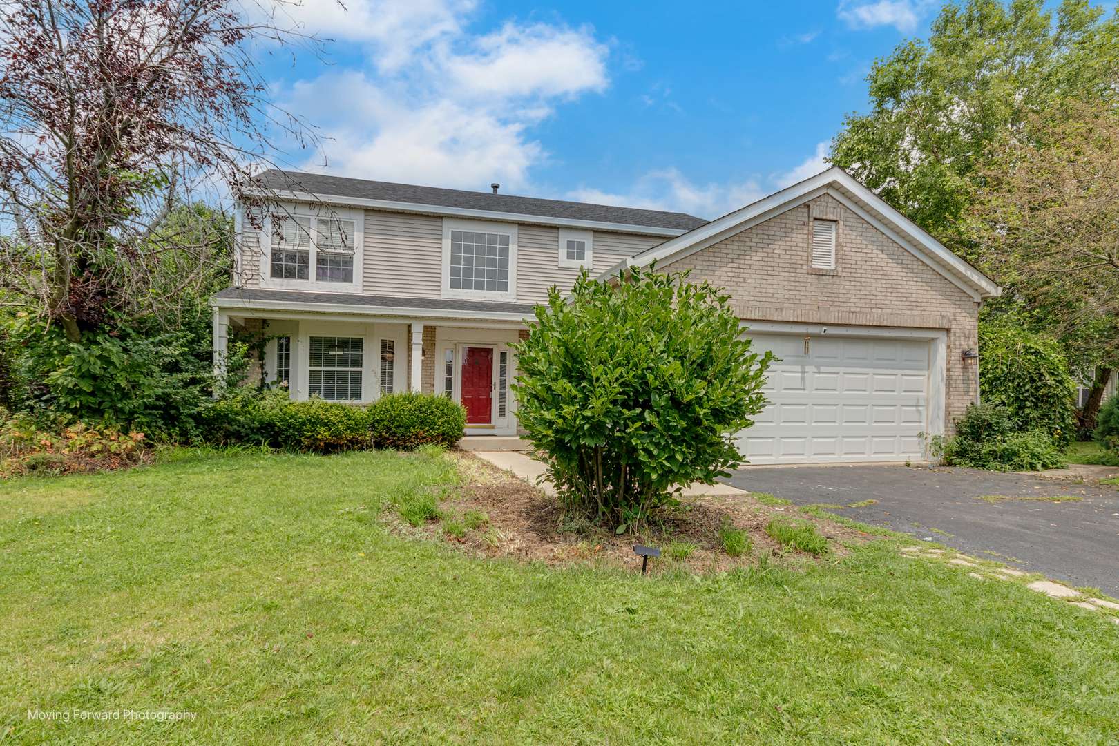 Oswego, IL 60543,605 Carnation DR