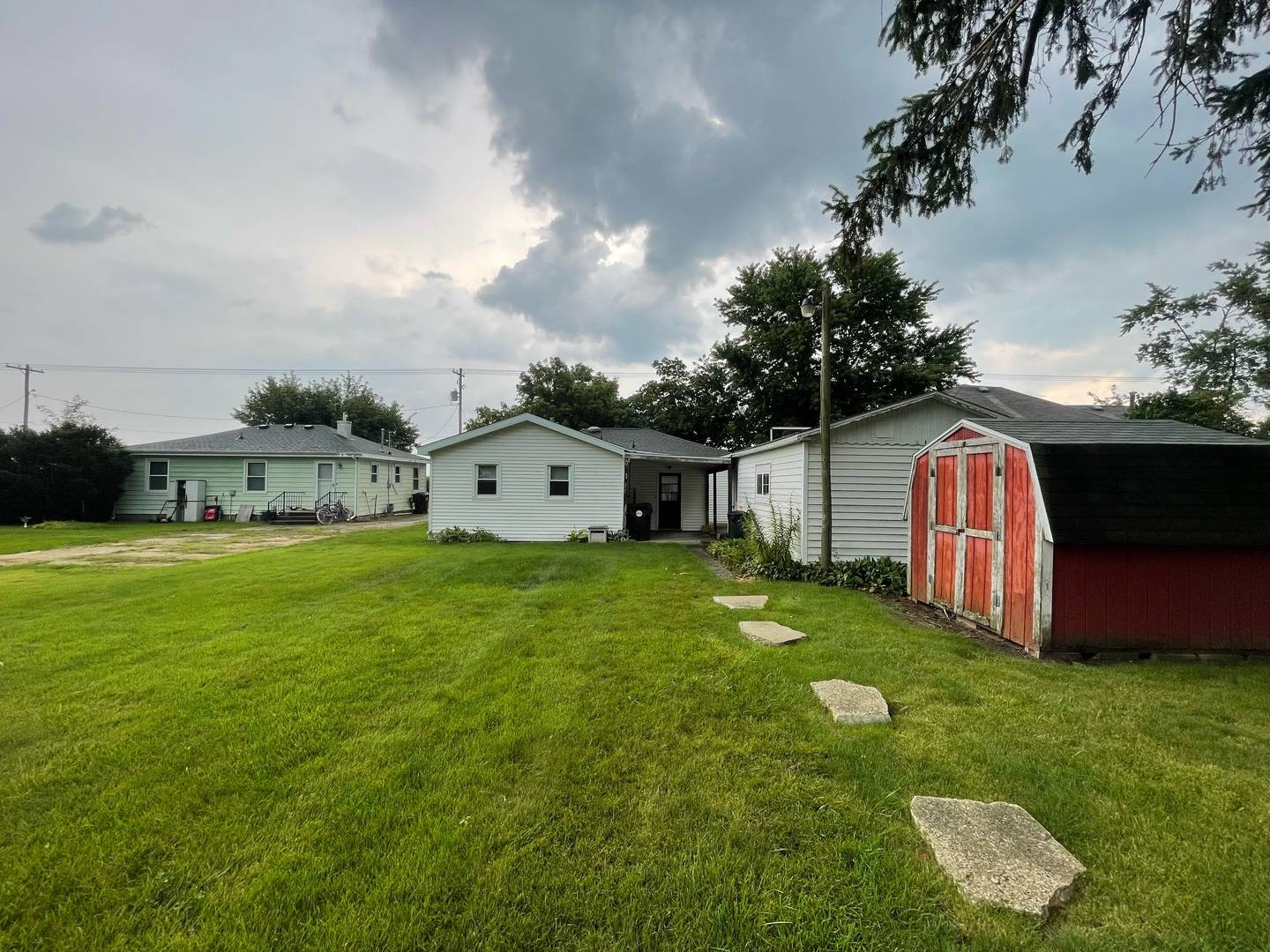 Fisher, IL 61843,311 N 1st ST