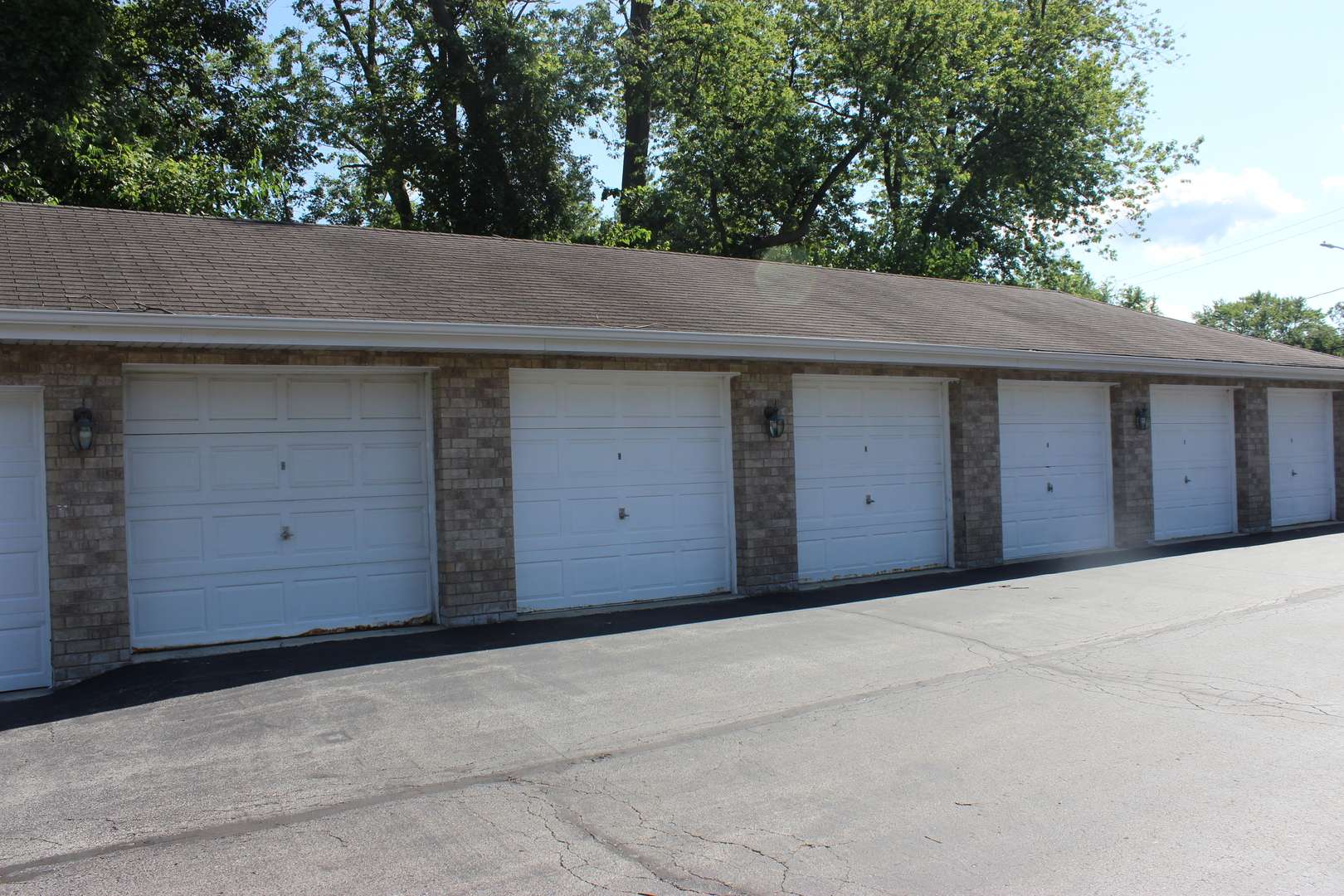 Crestwood, IL 60418,4950 W 134th CT #502