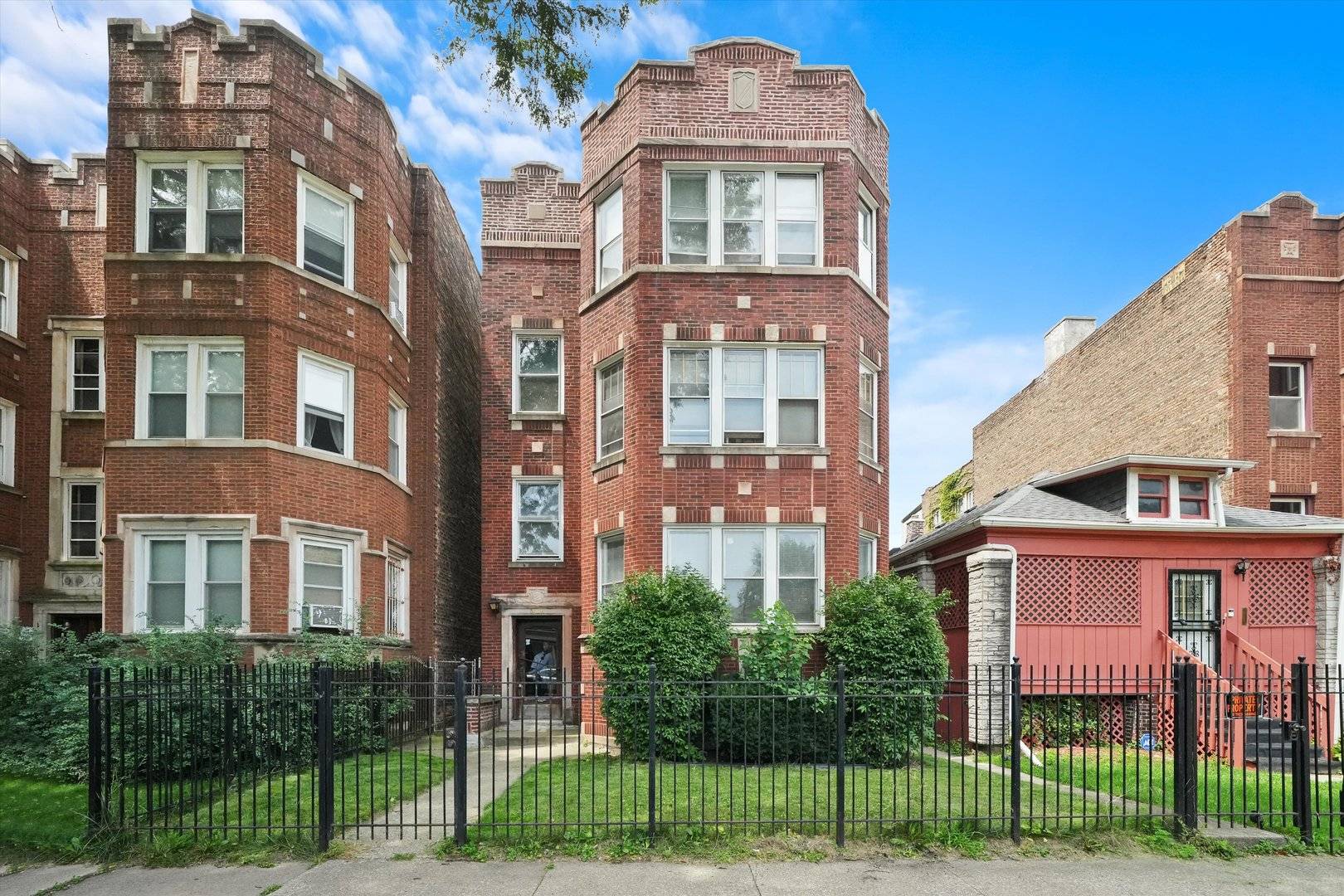 Chicago, IL 60619,8434 S Drexel AVE