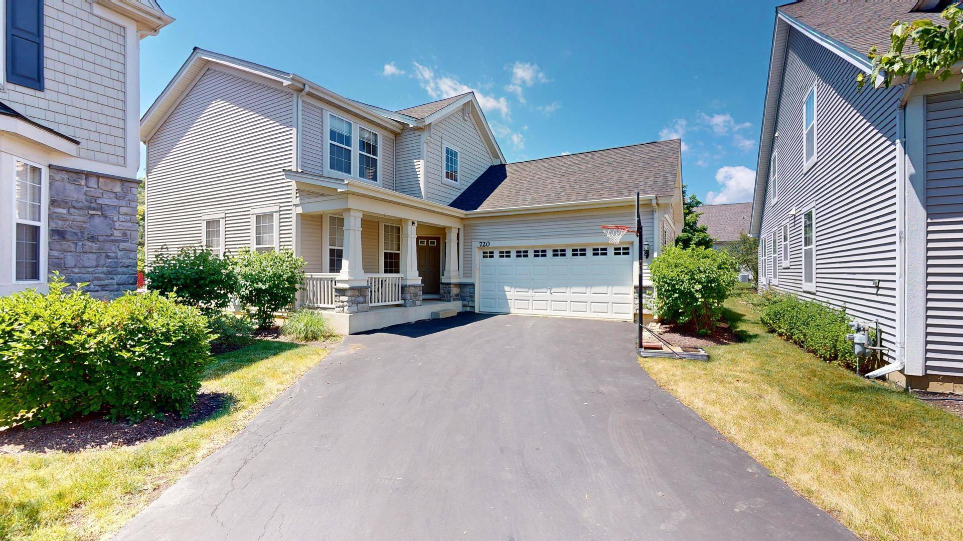 Indian Creek, IL 60061,720 Darby CT