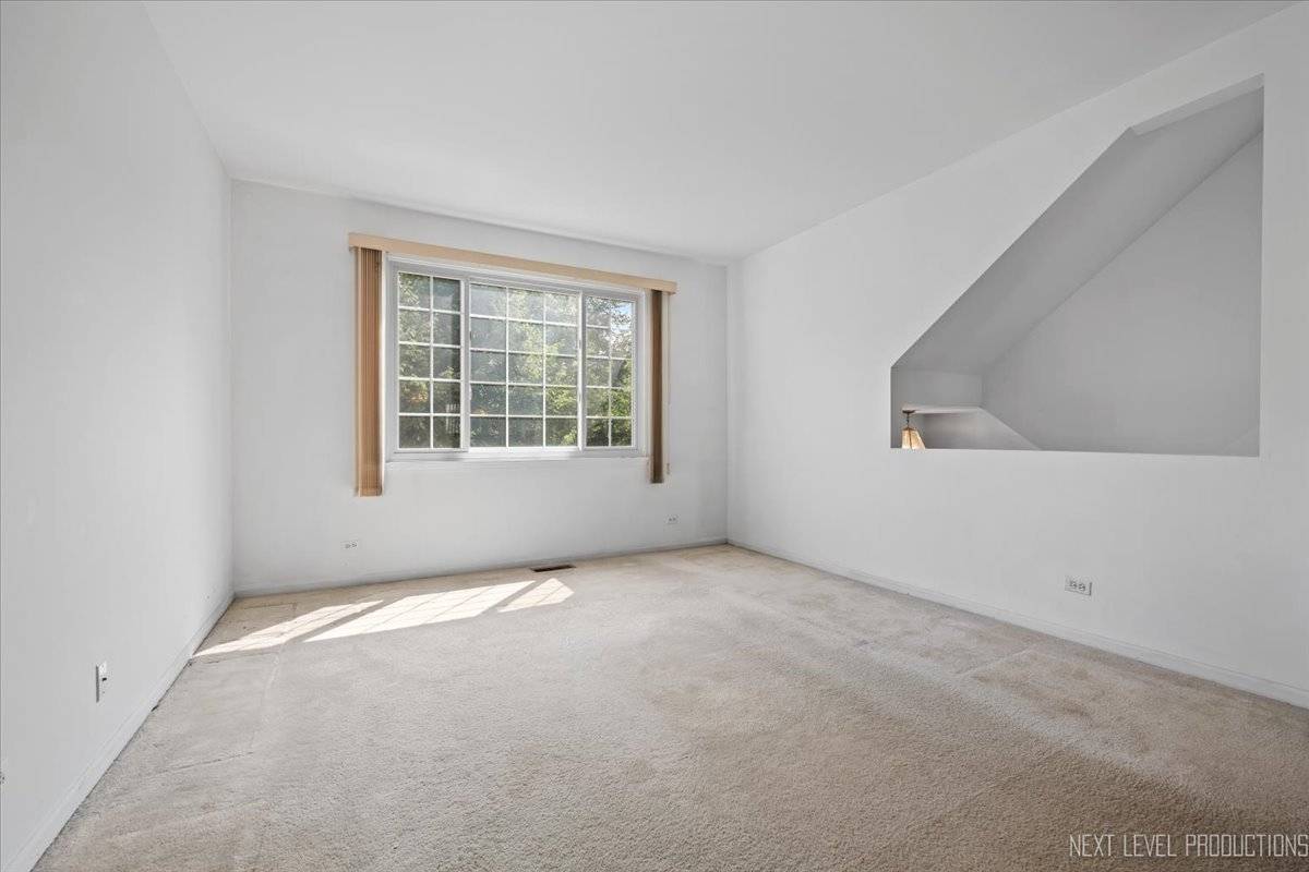 Aurora, IL 60504,3382 Ravinia CIR #3382