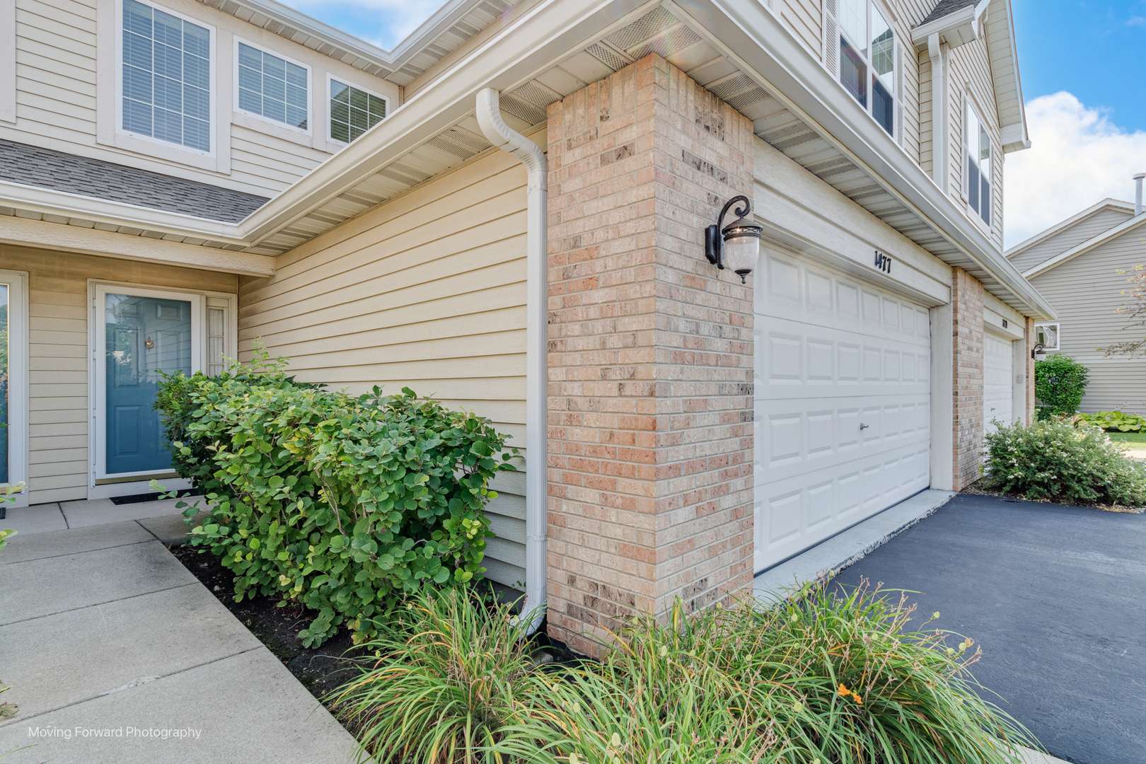 Waukegan, IL 60085,1477 S Candlestick WAY