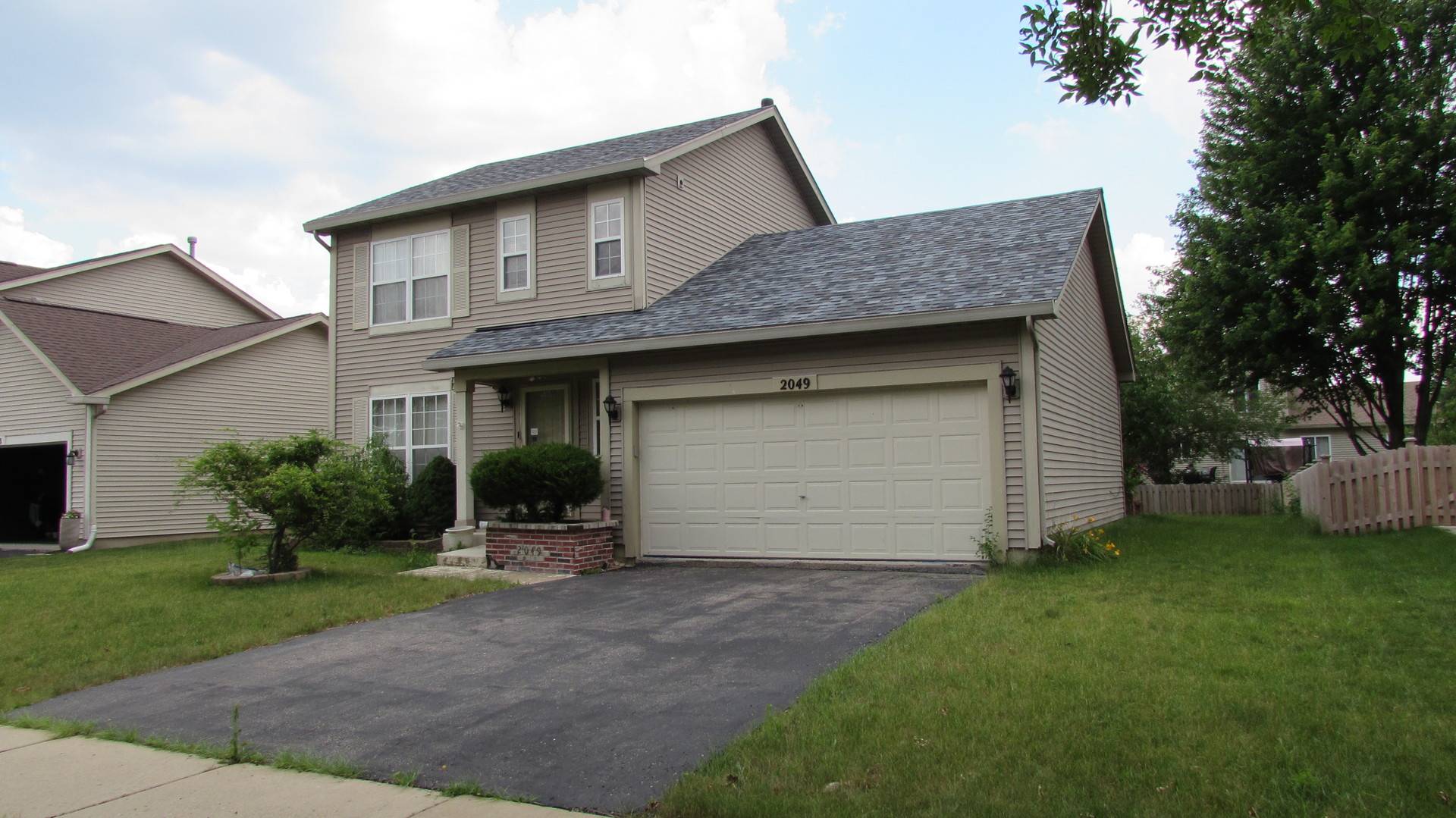 Romeoville, IL 60446,2049 Winchester TRL