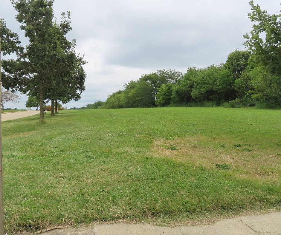 Urbana, IL 61802,1901 S Stone Creek BLVD S