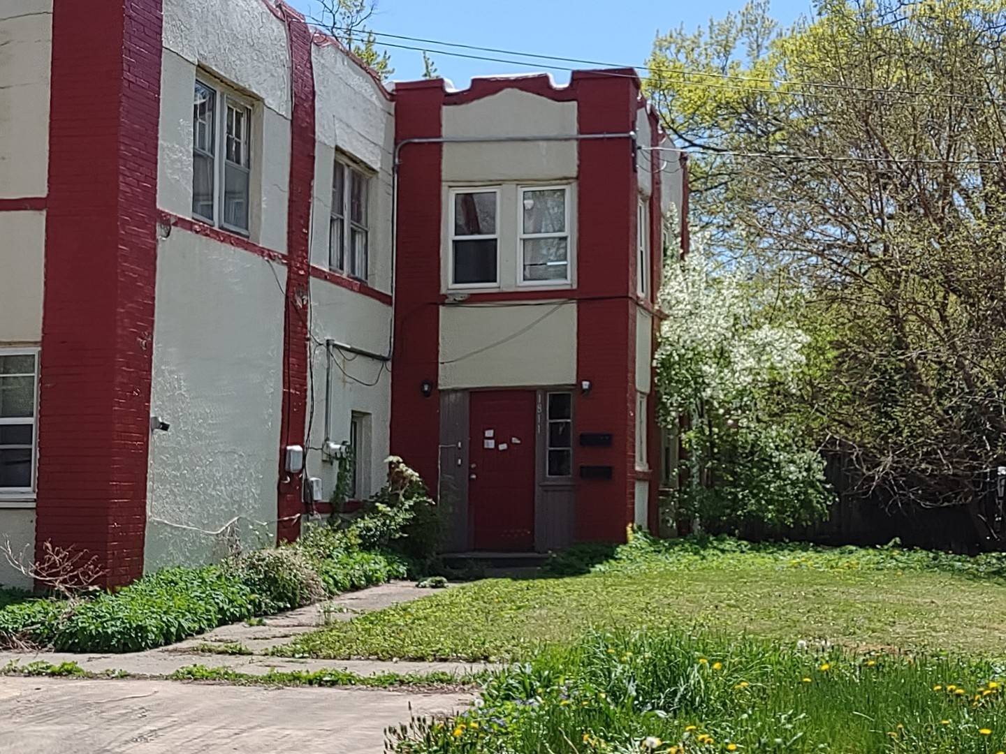 Rockford, IL 61104,1811 8th AVE