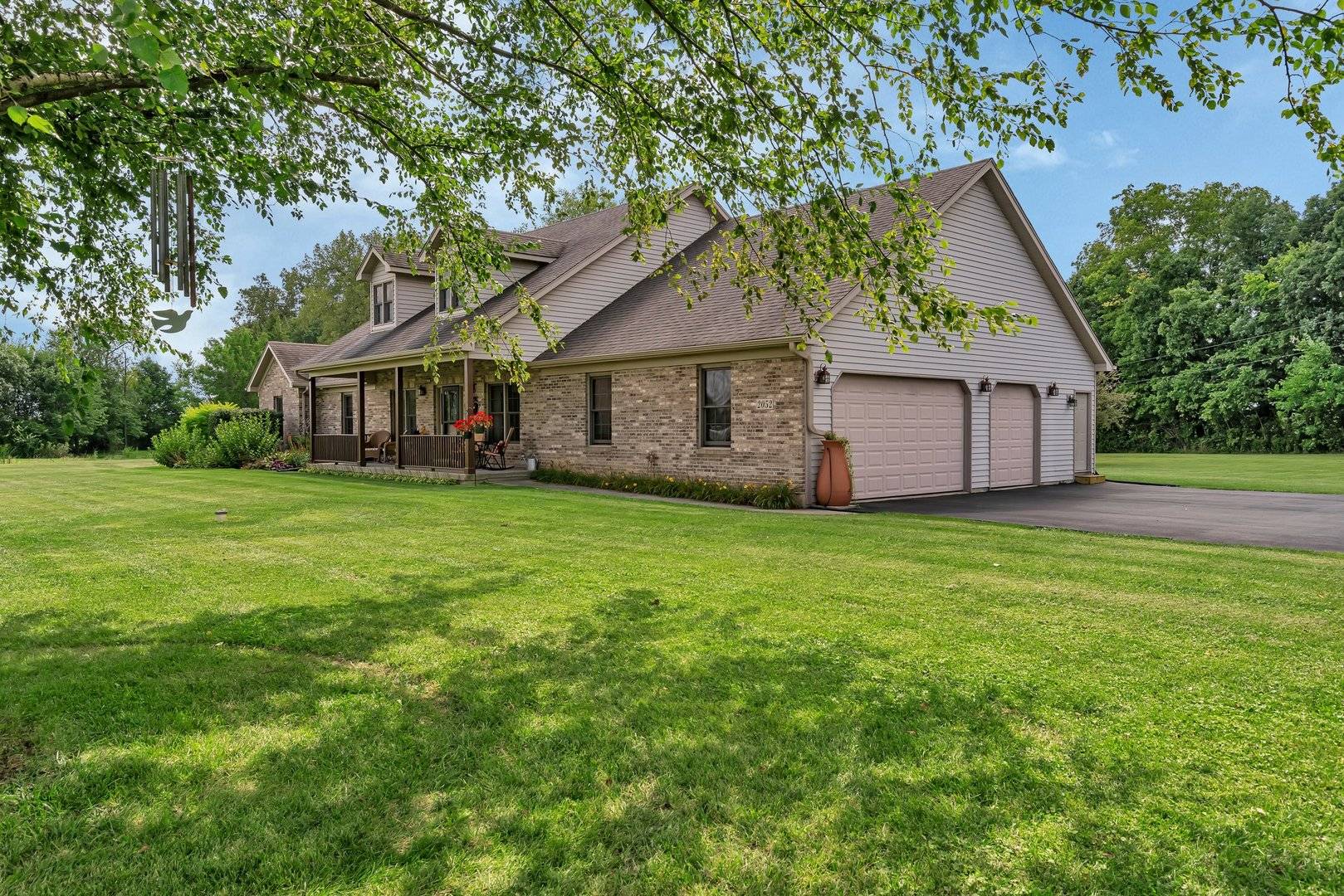 Serena, IL 60549,2052 N 3569th RD