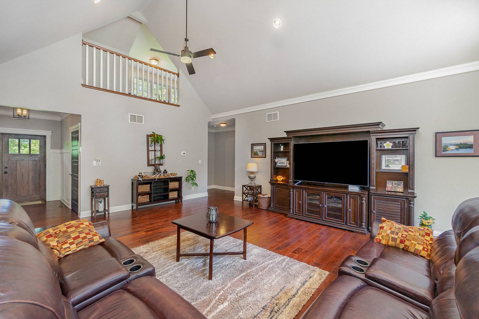 Chesterton, IN 46304,216 W 1050